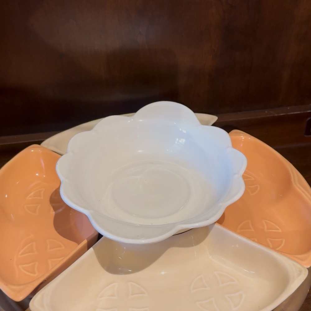 Vintage mid century lazy Susan Maurice California USA pottery.